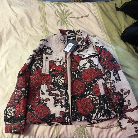 (NWT) Red and Black Floral Jean Jacket - Picture 1 of 3